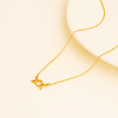 Vintage Gold plattiert Triquetra Mondphase Halskette