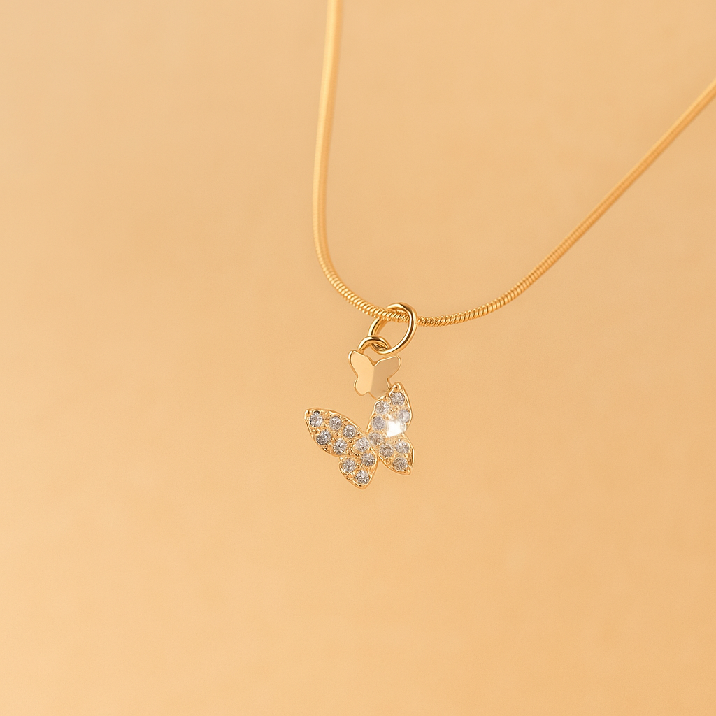Schmetterling-Halskette mit synthetischen Zirkonia - Funkelnder Schmuck