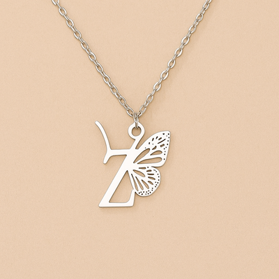 Einzigartige 26-Buchstaben-Initialen-Halskette mit Schmetterling-Anhänger