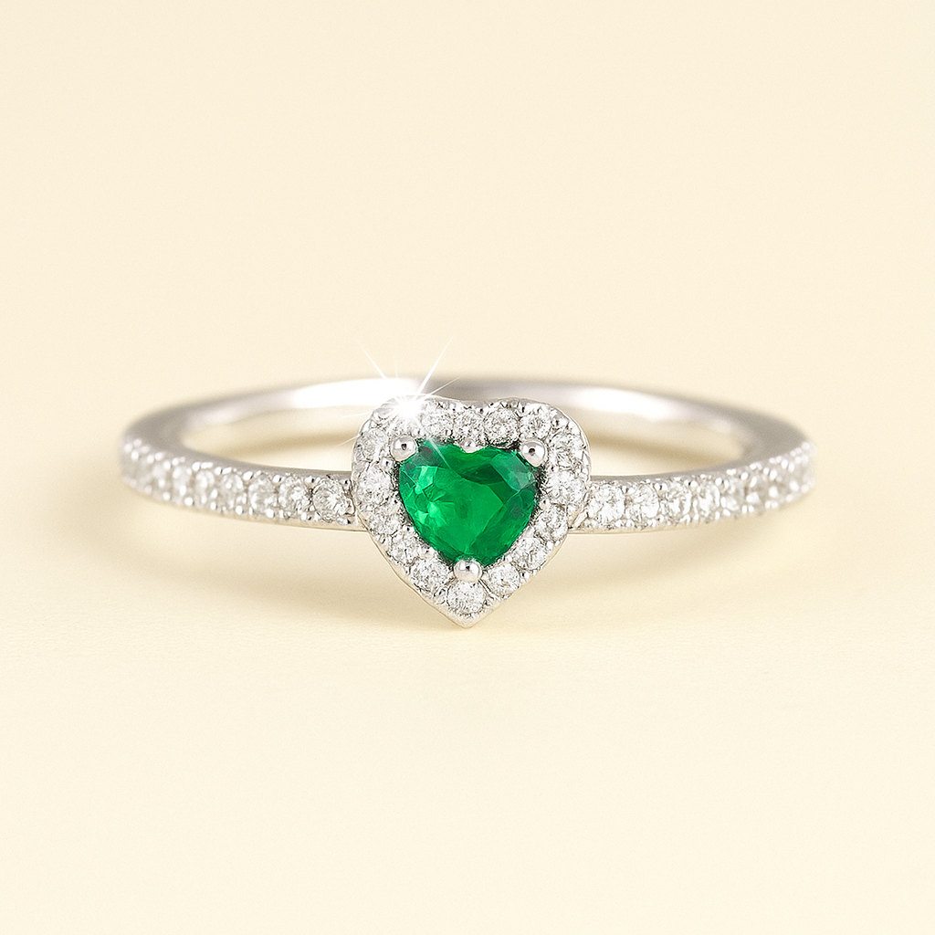Luxuriöser herzförmiger Ring mit kubischem Zirkon - Women's Promise