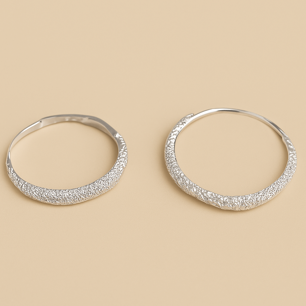 Sternenhimmel Frosted Sparkling Hoop Ohrringe