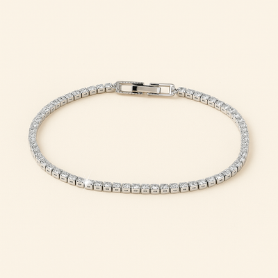 Vergoldetes Tennisarmband mit funkelnden Zirkonias