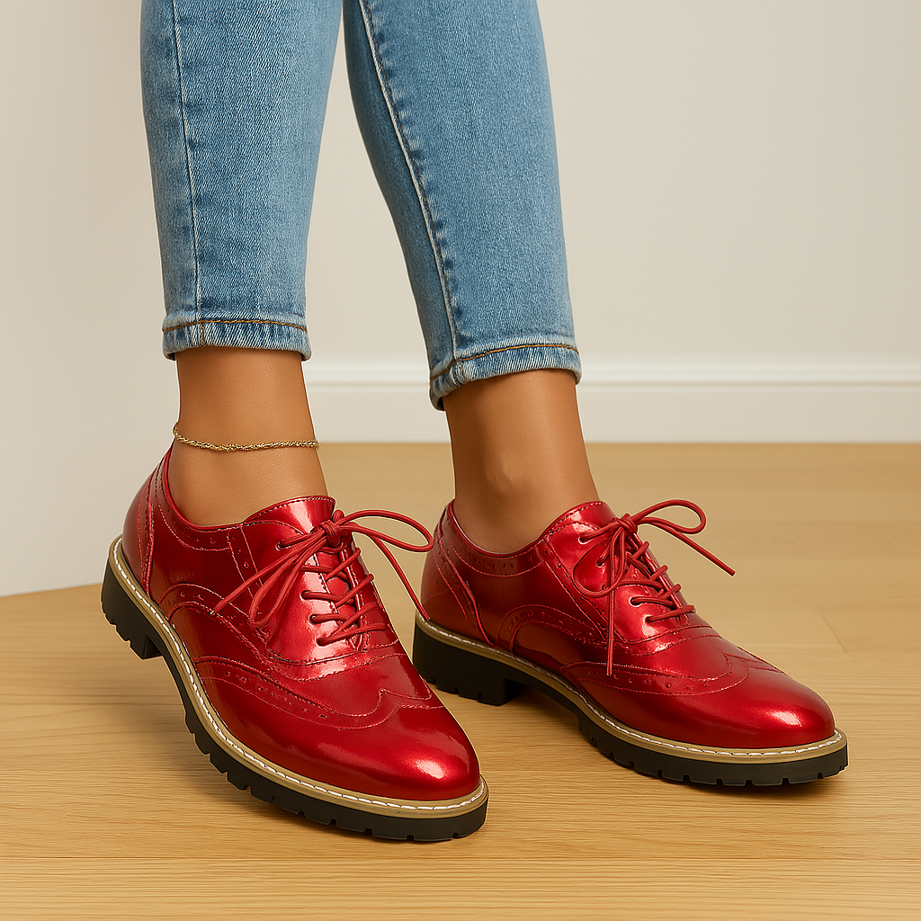 BEATE™ | Rote Pumps mit Lochmuster