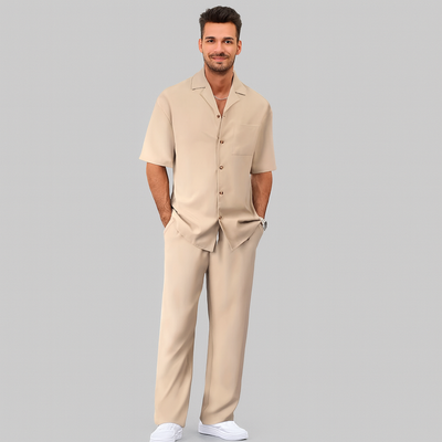 Herren-Trainingsanzug mit Streifenmuster und kurzen Ärmeln – Oberteil mit Knopfkragen und Hose mit elastischem Bund