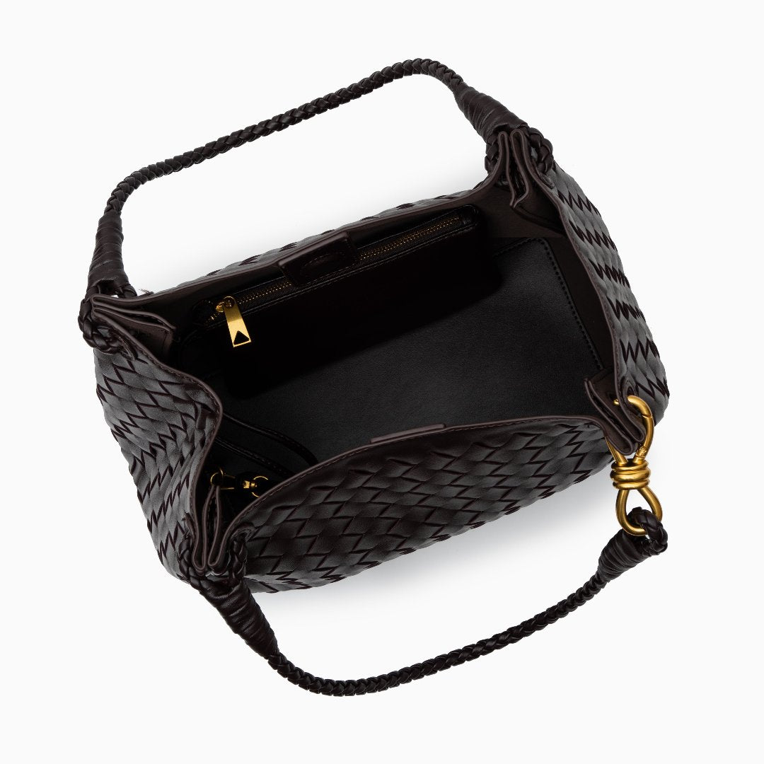 Valeria | Geflochtene schwarze Damenhandtasche aus veganem Leder mit Schulterriemen & goldenen Details