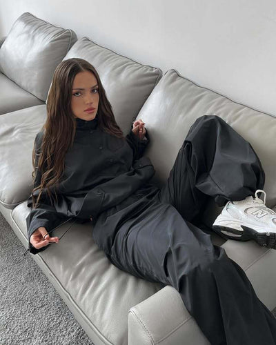 Damenjacke Wasserabweisend mit Kapuze und Regulablem Bund