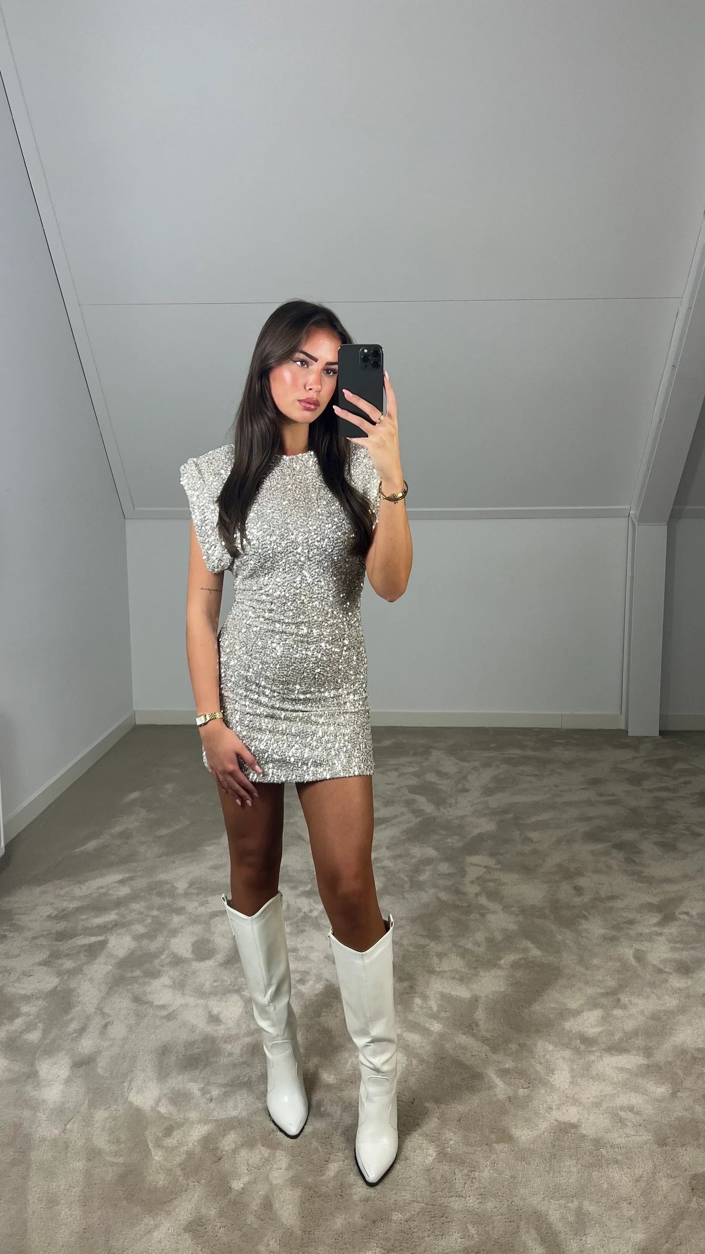 Damen Glamour Kleid – Satinoptik – Ärmellos – Eleganter Schnitt – Für Abendanlässe