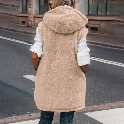 ELISA WENDE STRICKJACKE