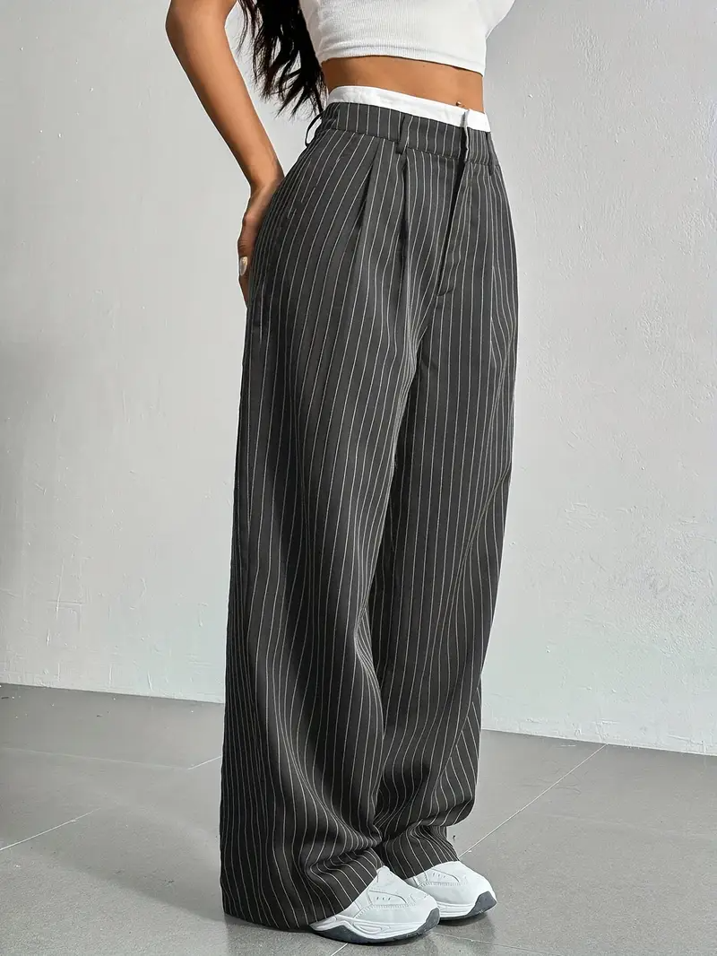 Gestreifte Damen Stoffhose
