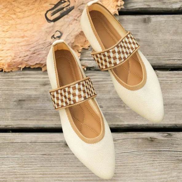 Sara | Elegante Flache Dirndlschuhe