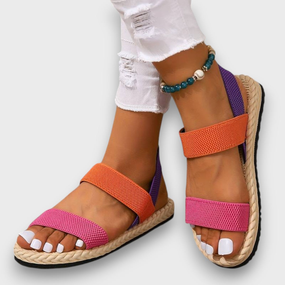 Yva – Farbspiel-Sandalen für den Alltag
