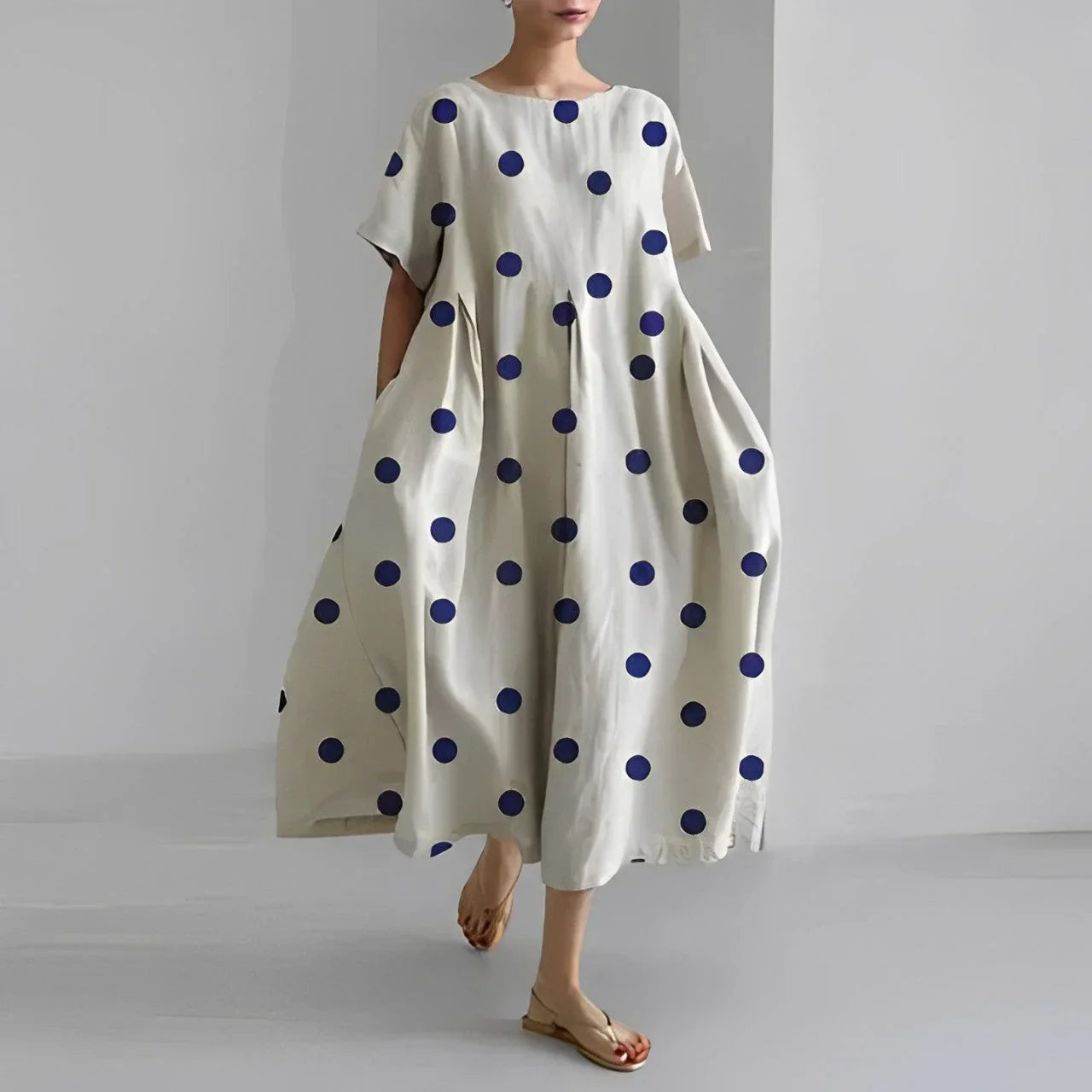 Akio – Oversize-Maxikleid aus Baumwolle mit Blumenmuster