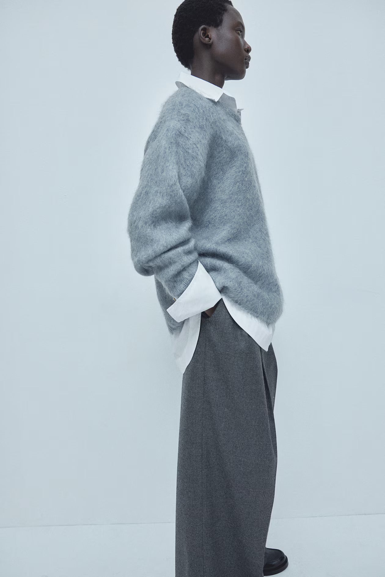 MINA MOHAIR RUND HALS