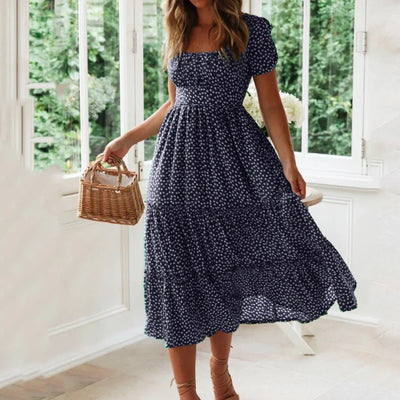 Mathilde – Charmantes Blumenkleid mit Stufen