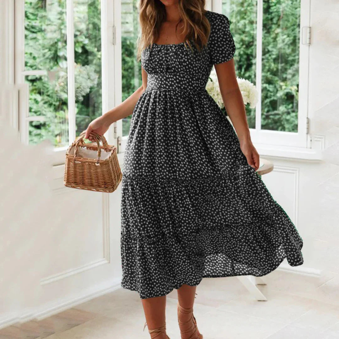 Mathilde – Charmantes Blumenkleid mit Stufen
