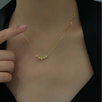 Halskette mit Perlen der Gelassenheit