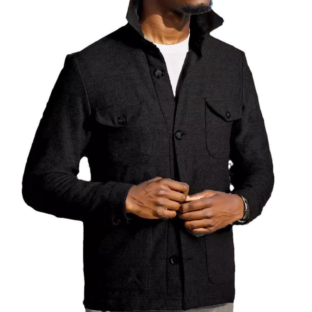 Herren modische Utilityjacke mit praktischen Taschen und elegantem Stehkragen Aliams