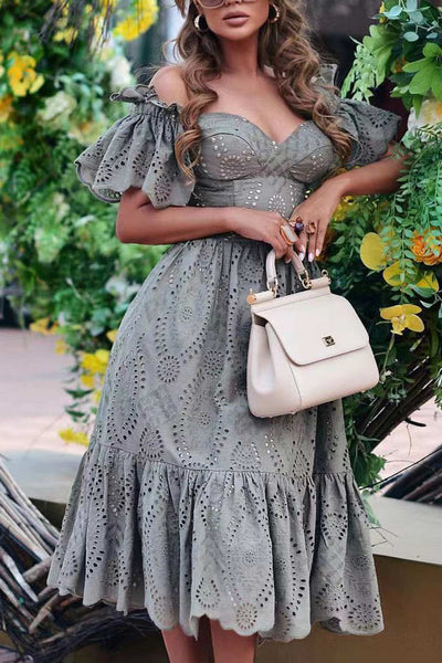 Amyra – Charmantes Off-Shoulder-Kleid aus Baumwolle