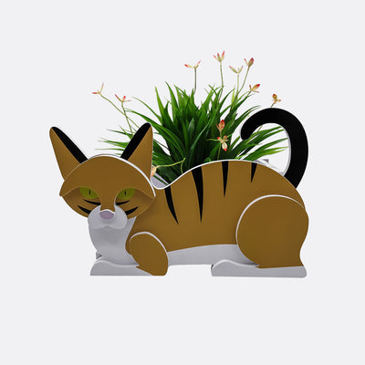 Blumentopf mit orange-weißer Katze