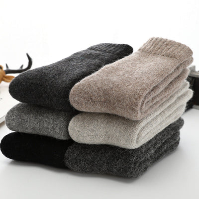 SOCKEN AUS WOLLE UND BAUMWOLLE