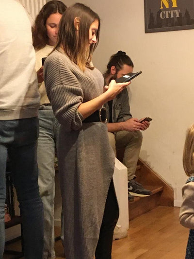 Stella – Asymmetrisches Strickkleid