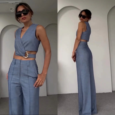 Kendra - Elegantes zweiteiliges Set mit Statement-Schnalle