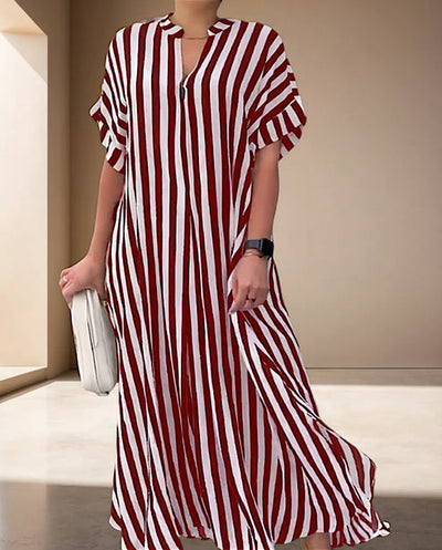 Jessami | gestreiftes maxikleid mit kurzen armeln und v-ausschnitt