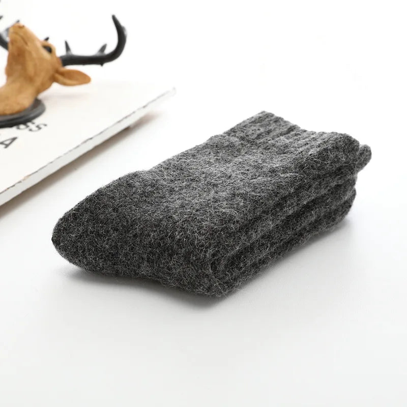 SOCKEN AUS WOLLE UND BAUMWOLLE