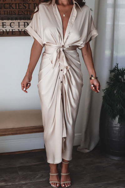 Damen Midikleid aus Baumwolle mit figurbetontem Schnitt und Knopfleiste
