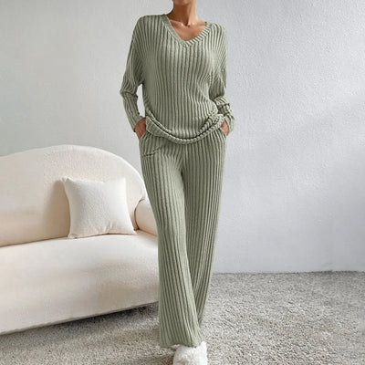 FRIEDA™ | ELEGANTER UND BEQUEMER STRICK-SET