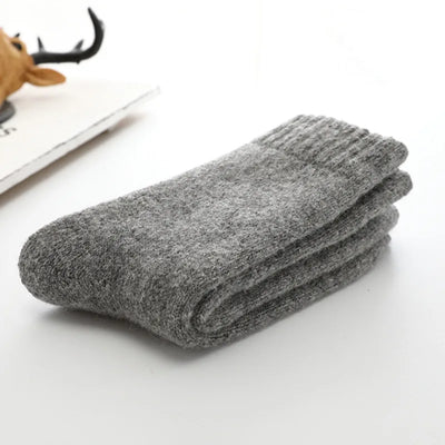 SOCKEN AUS WOLLE UND BAUMWOLLE