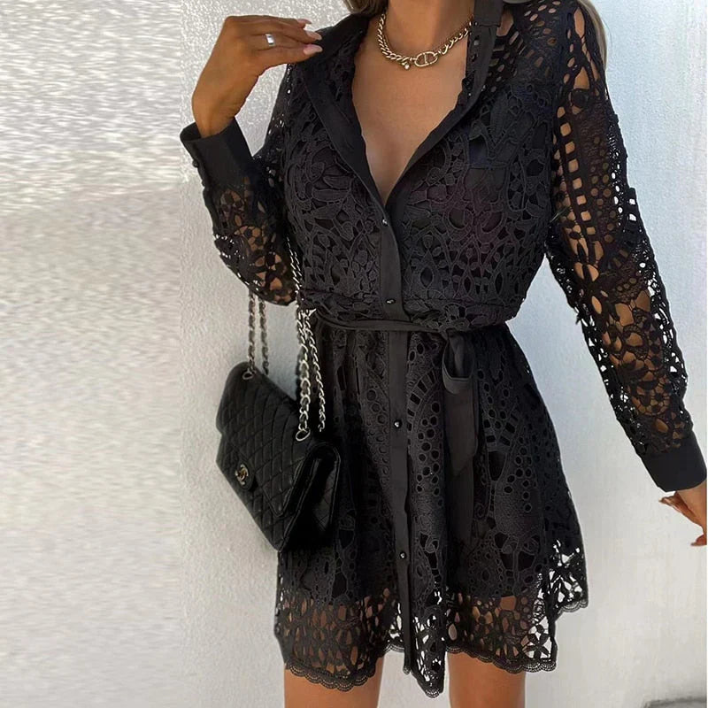 Trixie – Elegantes Hemdblusenkleid mit Spitzengürtel