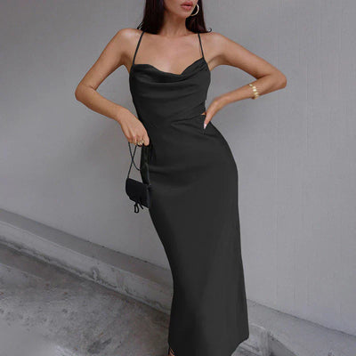 Robina – Elegantes Satinkleid mit Wasserfallausschnitt