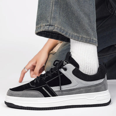 TRAIL PATCH SNEAKERS