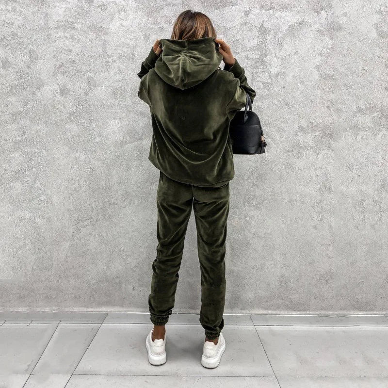 VELURA HOODIE (SWEATS GRATIS)