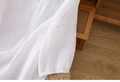 Kissina – Bestickte Bluse Aus Baumwollleinen