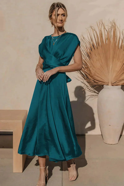 Damen Midikleid – Satin – Eleganter Schnitt mit Wasserfallausschnitt
