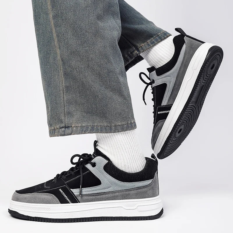 TRAIL PATCH SNEAKERS
