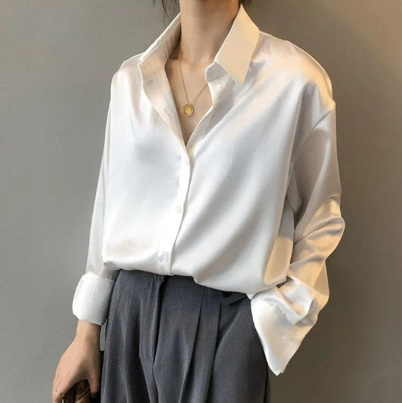 Airlea - elegante langärmelige satinbluse