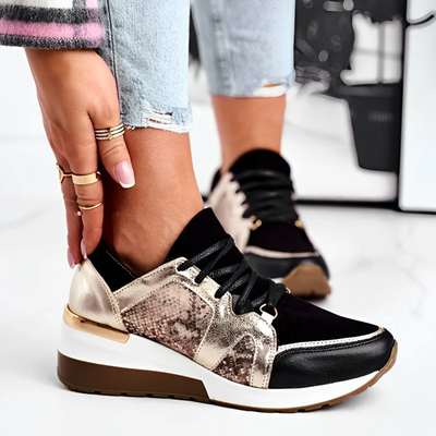 Amelia – keilsneaker mit sportlichem schnürverschluss