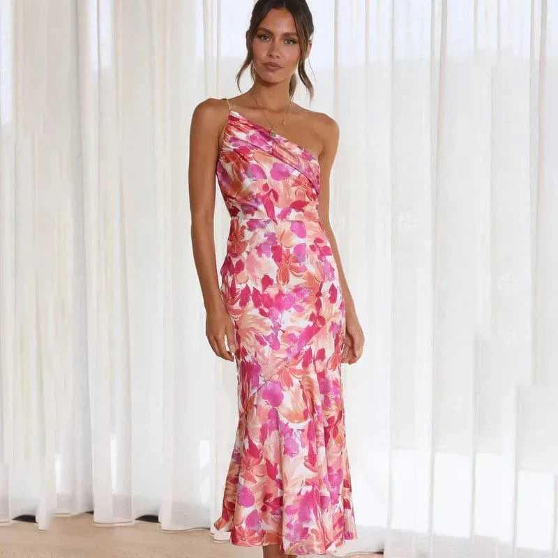Asymmetrisches Sommerkleid mit Blumendruck – Figurbetont & Stilvoll