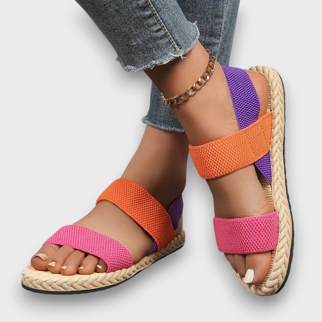 Yva – Farbspiel-Sandalen für den Alltag