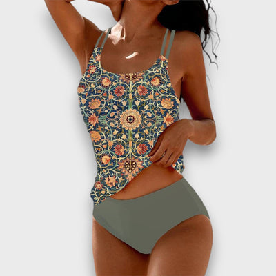 Alina – Badeanzug mit Trägern