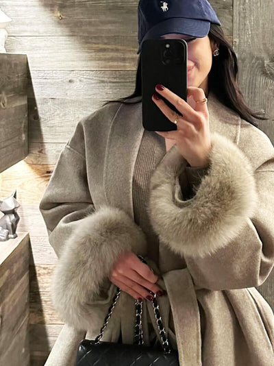 Damen Mantel mit Kunstfellbesatz – Eleganter Winter Kurzmantel