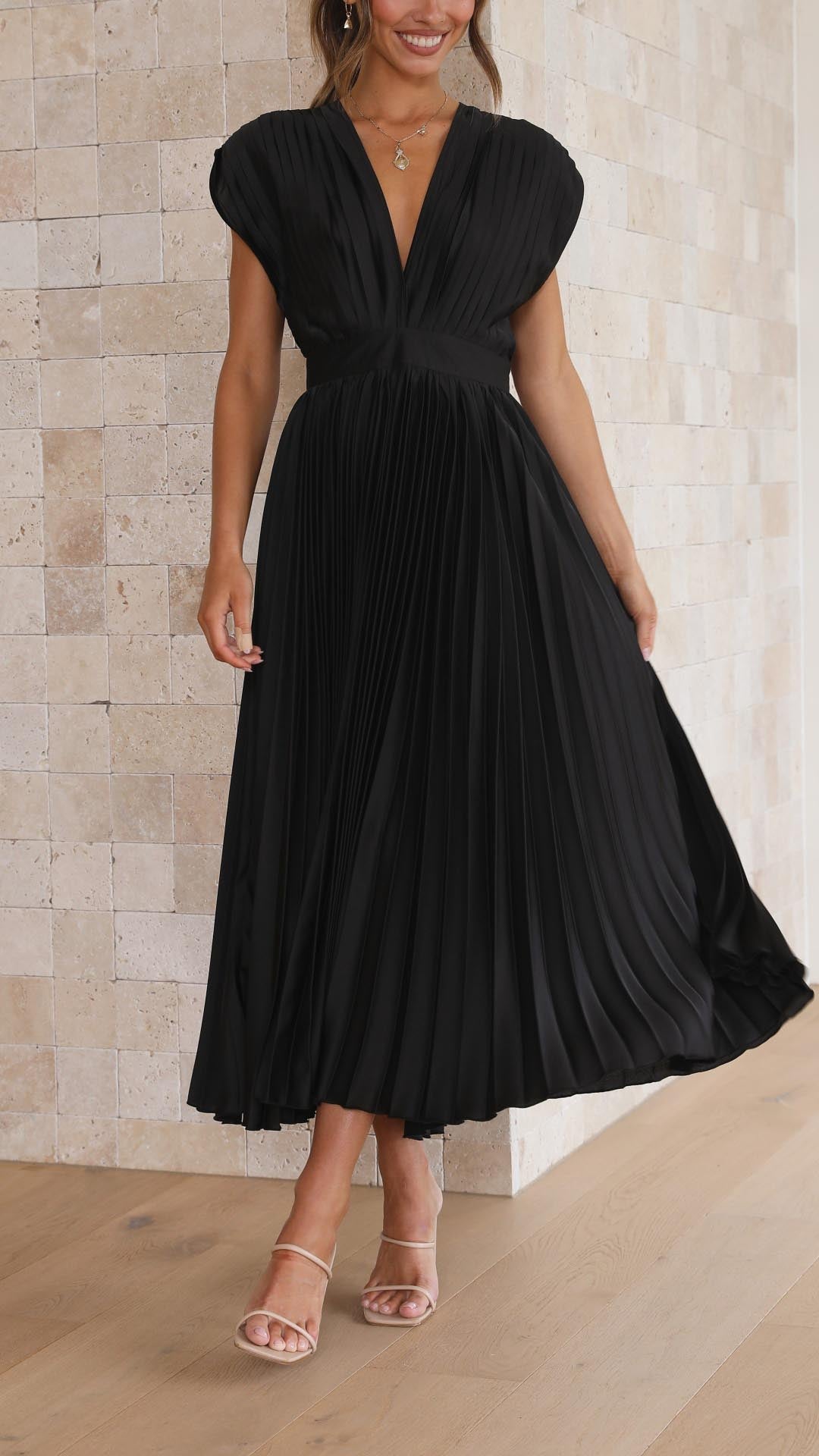 Alexis - Stilvolles Faltenkleid