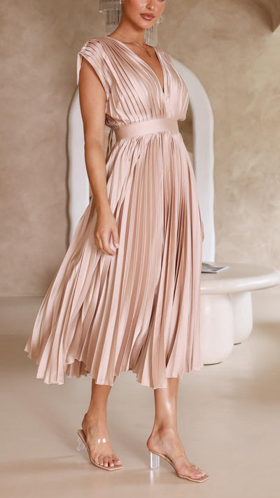 Maria | Elegantes & Raffiniertes Plisseekleid