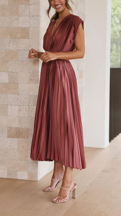 Alexis - Stilvolles Faltenkleid
