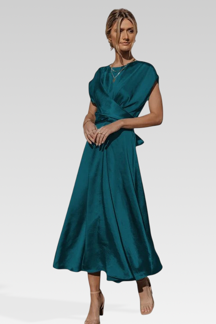 Leanna – Elegantes Midikleid mit Taillengürtel