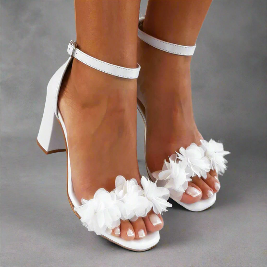 Roselia | Offene Sandalen mit Knöchelschnalle