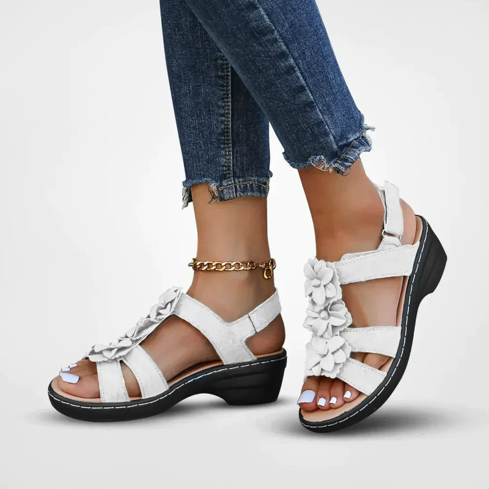 FLORESSA - ORTHOPÄDISCHE SANDALEN MIT BLUMENAKZENT